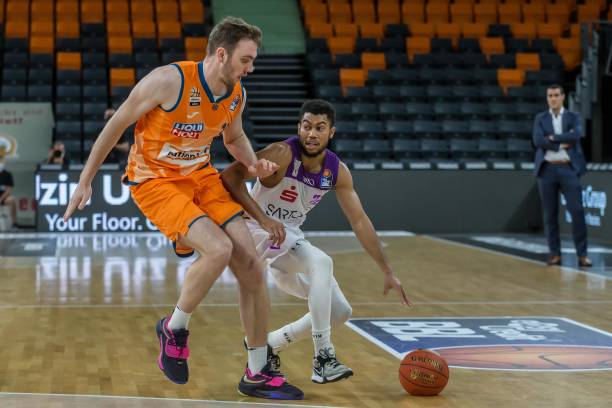 是切尔西中 是切尔西中