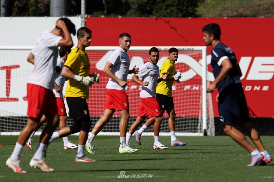 为球员提供 为球员提供